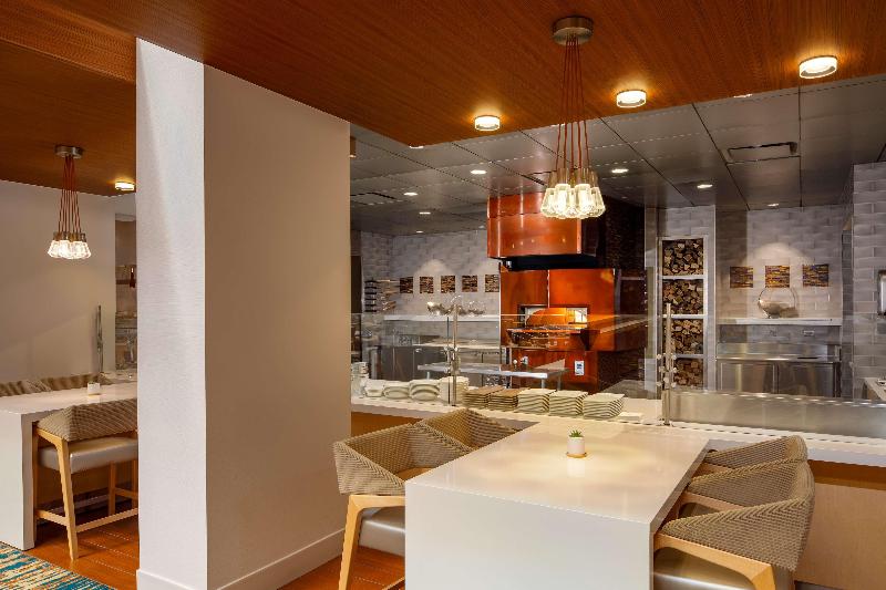 Doubletree By Hilton Pittsburgh - Cranberry image