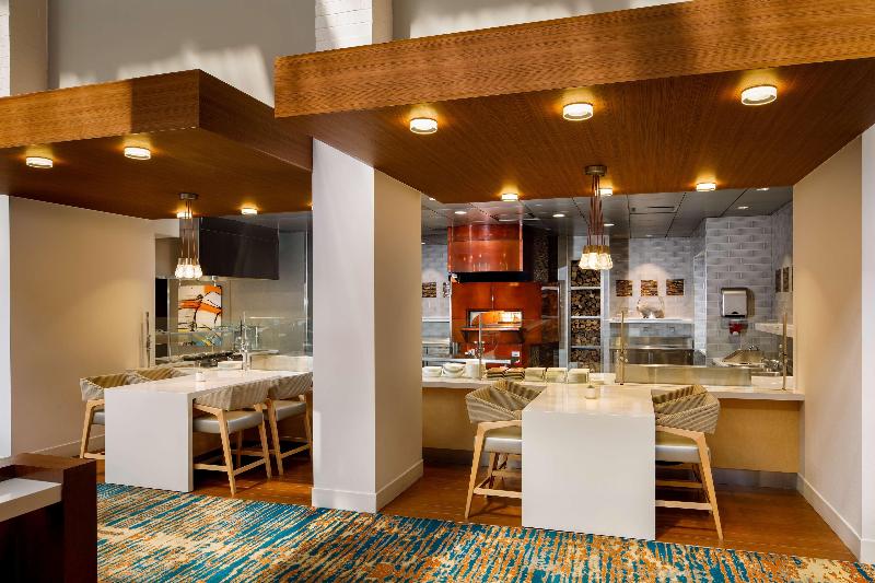 Doubletree By Hilton Pittsburgh - Cranberry image