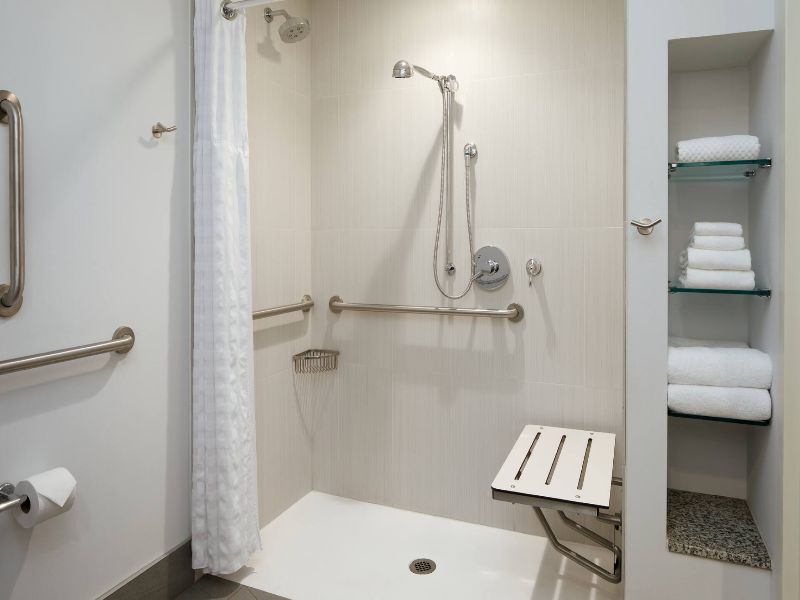 Doubletree By Hilton Pittsburgh - Cranberry image