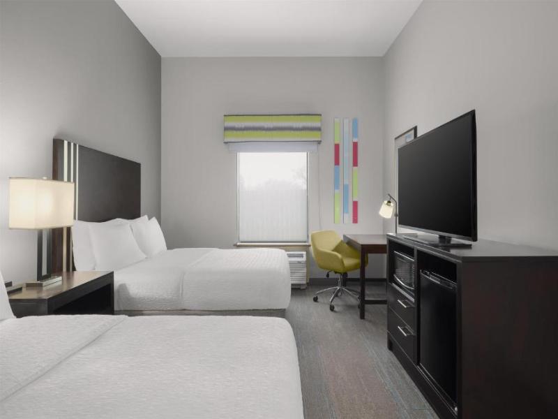 Hampton Inn Pleasanton 4
