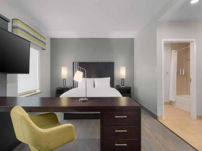 Hampton Inn Pleasanton 5