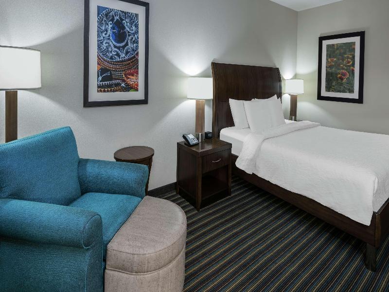 Hilton Garden Inn San Antonio At The Rim image