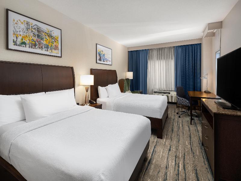 Hilton Garden Inn Seattle Downtown image