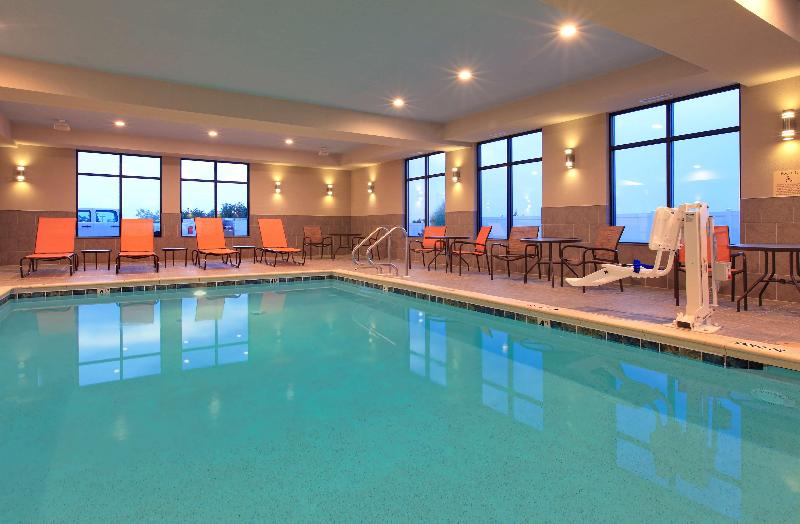 Hampton Inn and Suites Snyder, TX image