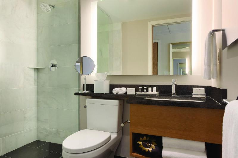 Executive LeSoleil NY image