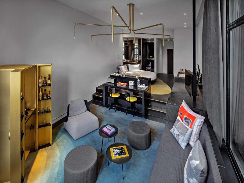W Amsterdam image