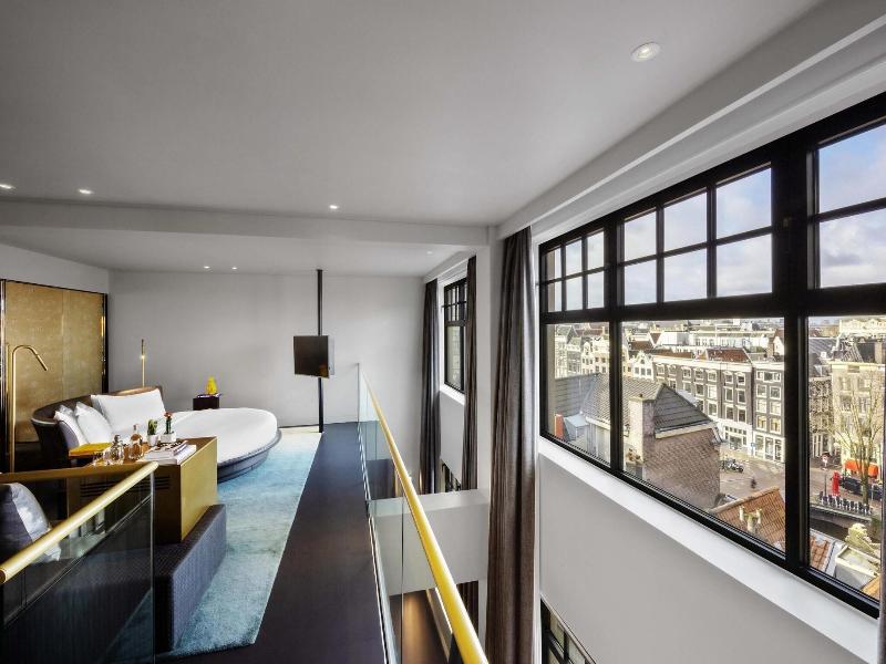 W Amsterdam image