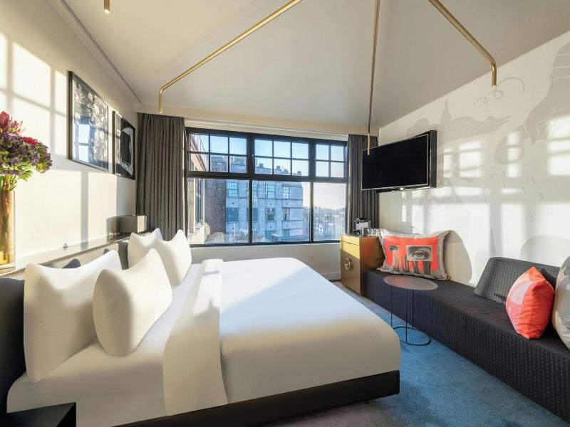 W Amsterdam image