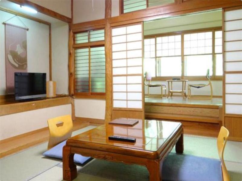 Takaragawa Onsen Osenkaku image