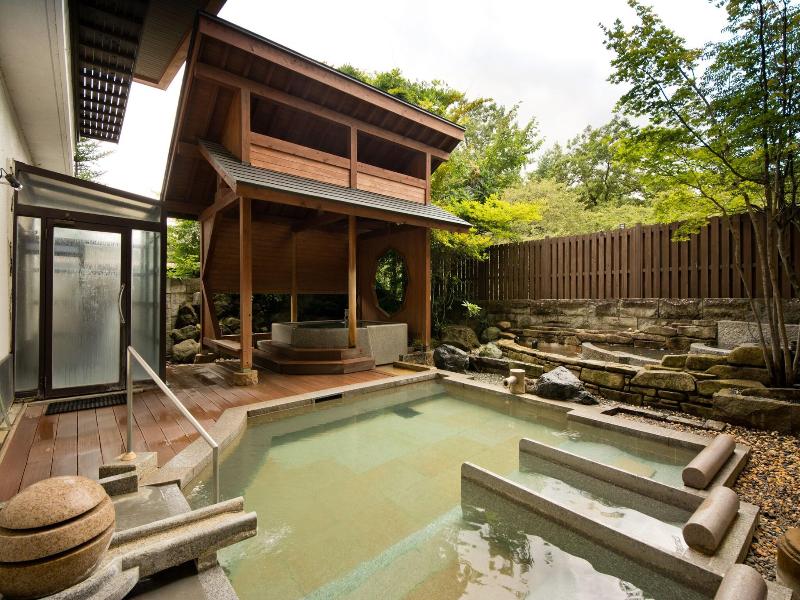 Kusatsu Onsen Hotel Village image