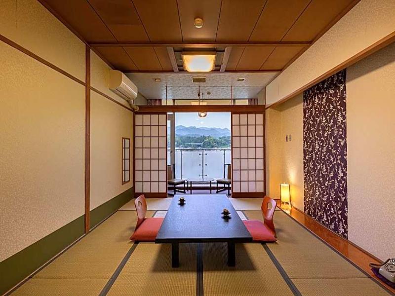 Mikuma Hotel image