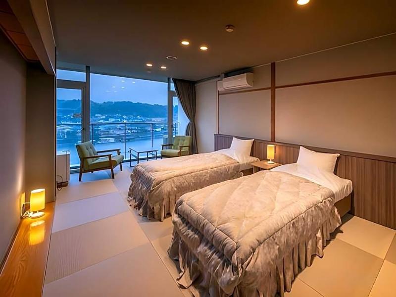 Mikuma Hotel image