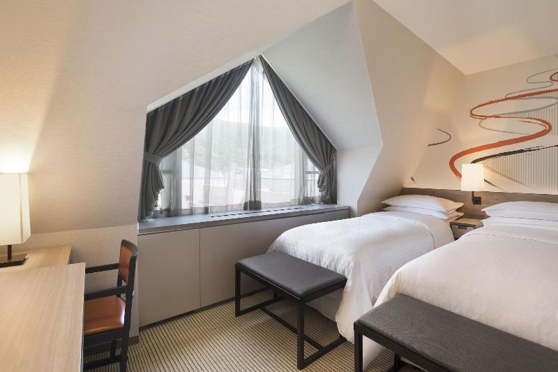 Sheraton Hokkaido Kiroro Resort image