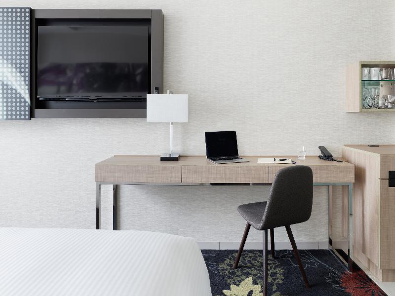 Millennium Mitsui Garden Hotel Tokyo image