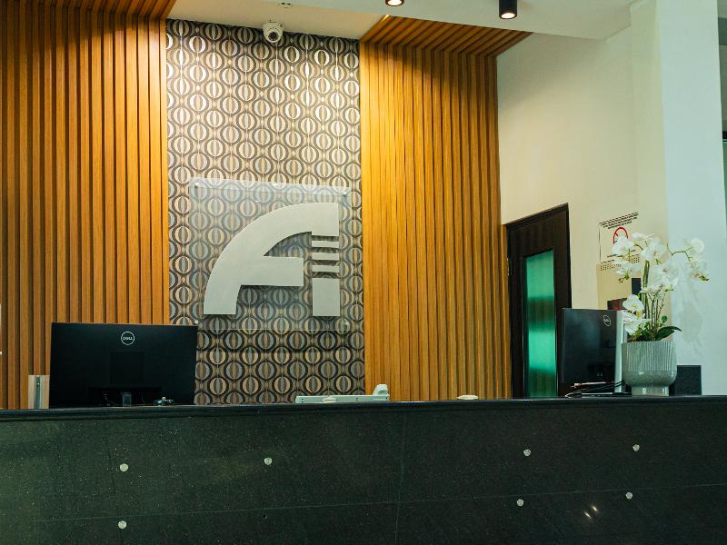 Aranjuez Hotel & Suites image