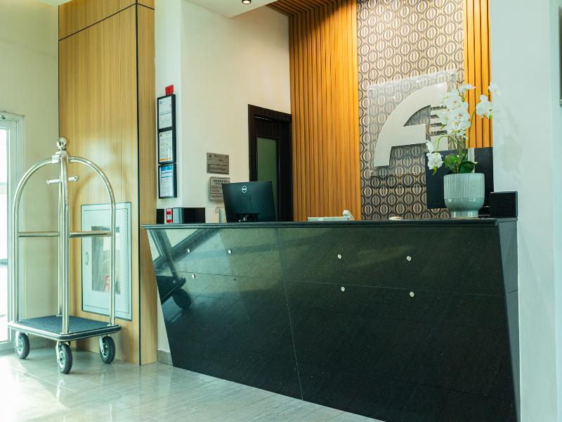 Aranjuez Hotel & Suites image