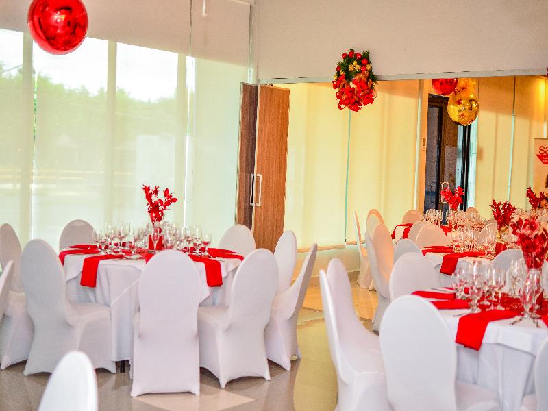 Aranjuez Hotel & Suites image