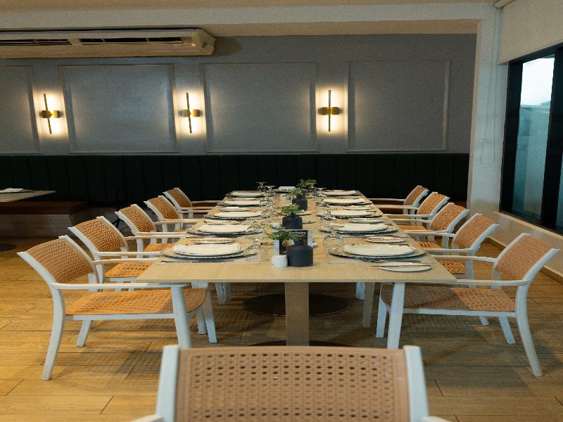 Aranjuez Hotel & Suites image