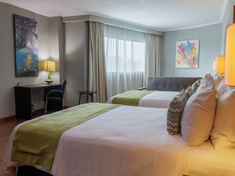 Aranjuez Hotel & Suites image