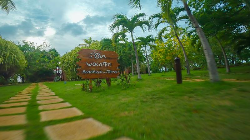 Hotel Acantilado de La Tierra by On vacation