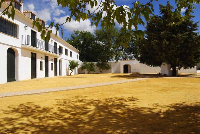 Cortijo De Vega Grande image