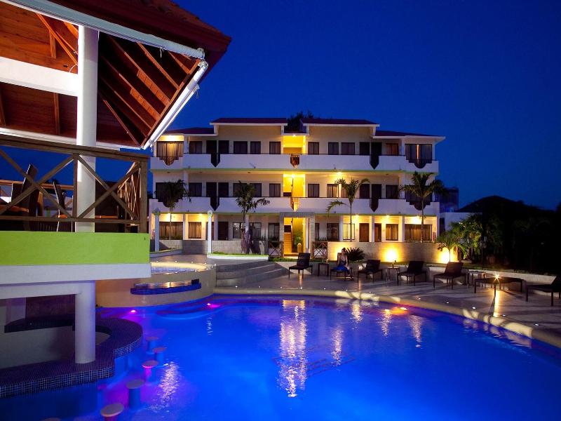 Hostal Silvestre image