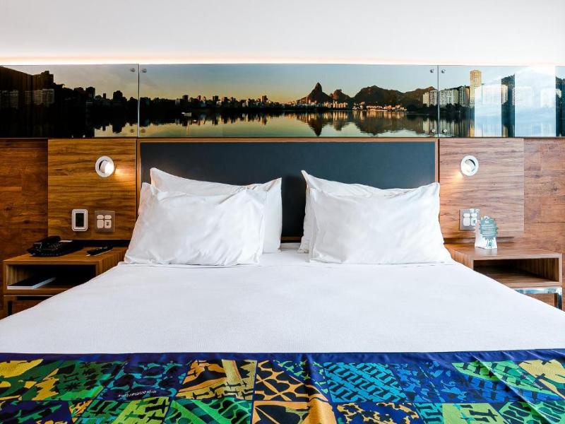 Arena Leme Hotel image