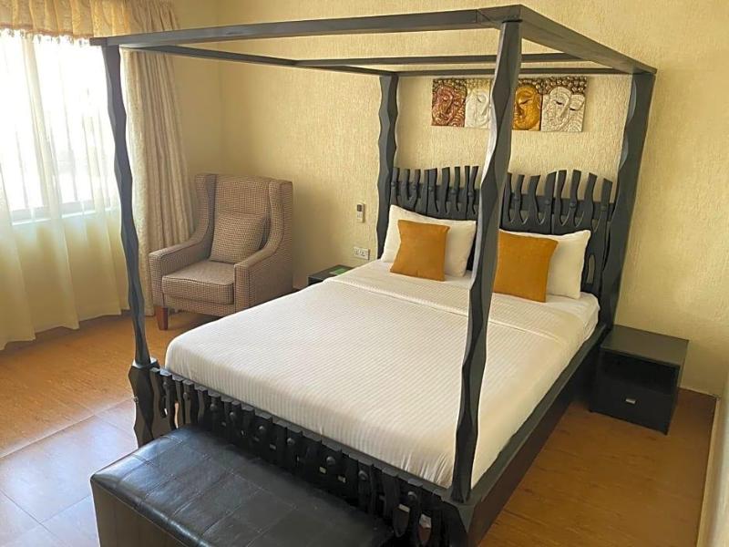 Progressive Park Hotel image