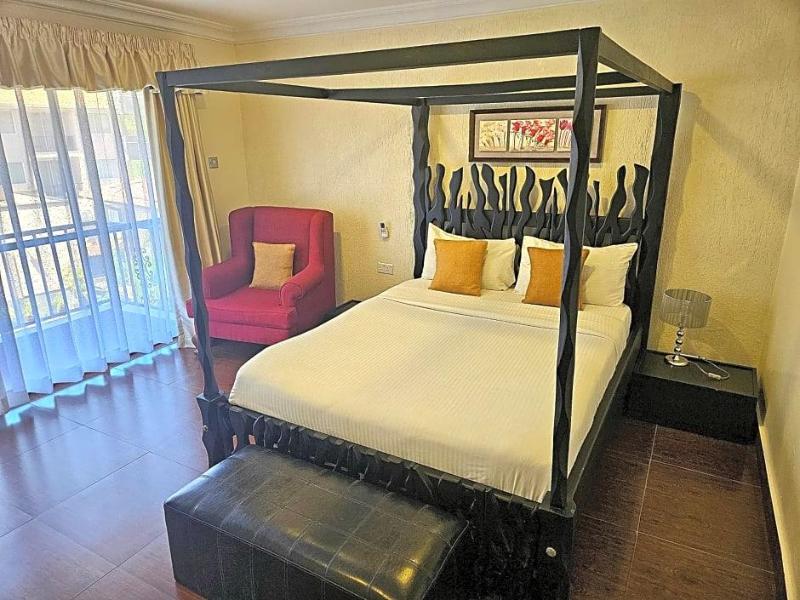 Progressive Park Hotel image