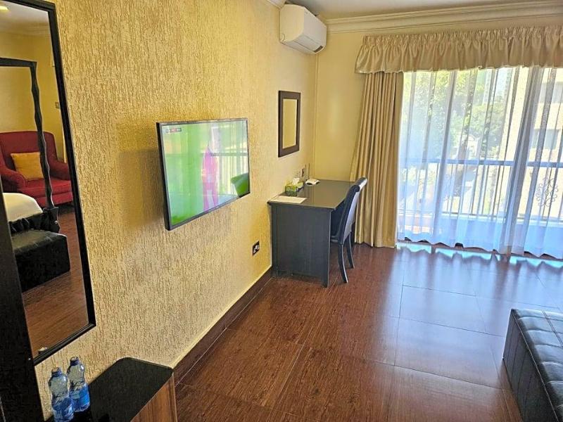 Progressive Park Hotel image