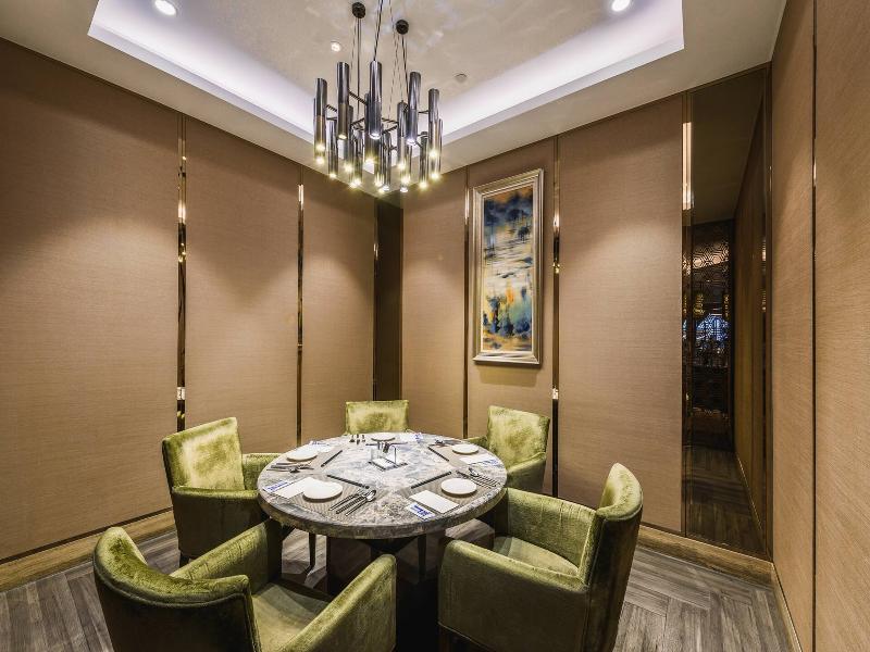 Hilton Chengdu image