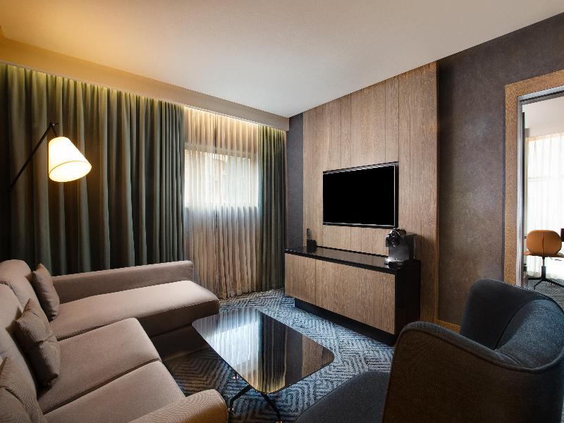 Hilton London Bankside image