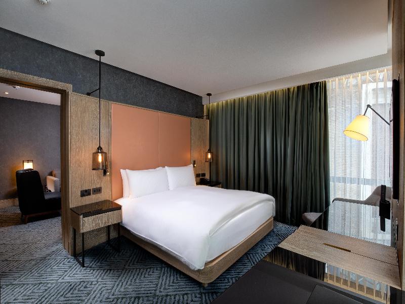 Hilton London Bankside image