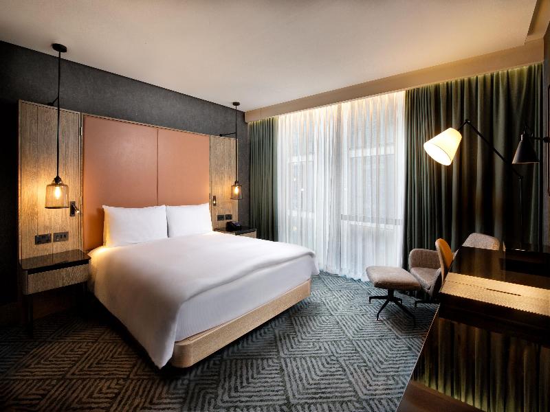 Hilton London Bankside image