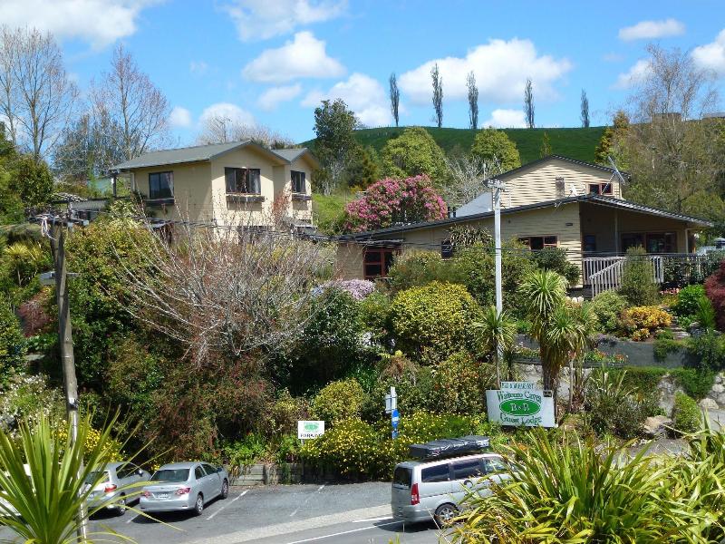 Waitomo Caves Guest Lodge image