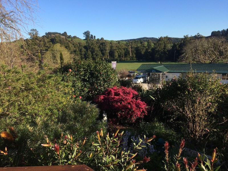 Waitomo Caves Guest Lodge image