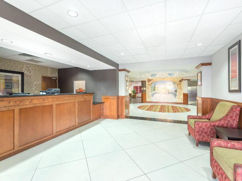 Hawthorn Suites By Wyndham Kingsland