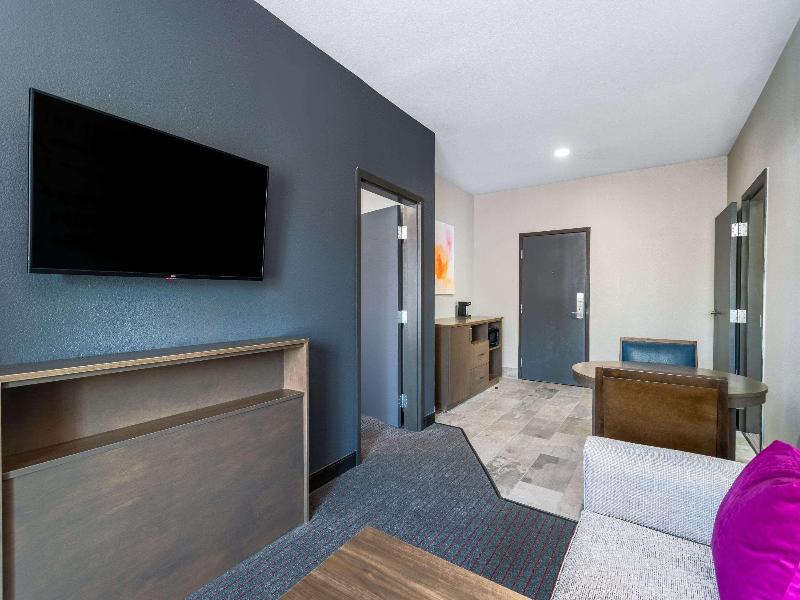 La Quinta Inn & Suites Augusta Near Fort Gordon — photo 3