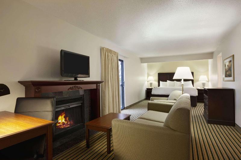 ホーソーン スイーツ バイ ウィンダム トロイ ミシガン