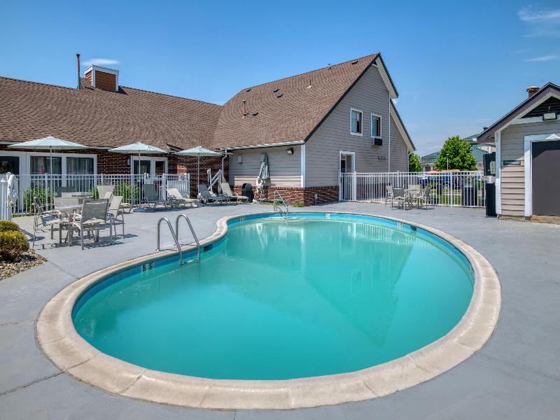 Best Western Fishkill Inn & Suites image