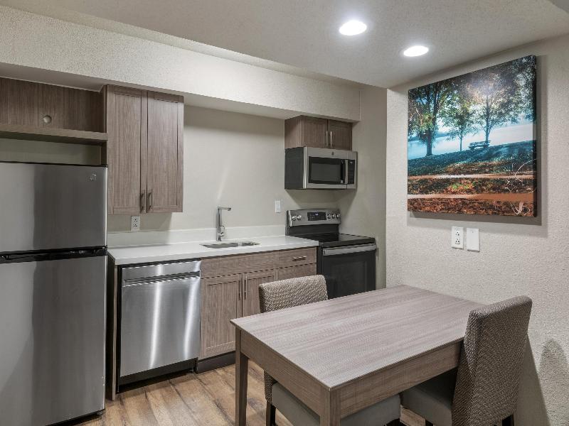 Best Western Fishkill Inn & Suites image
