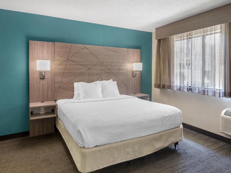 Best Western Fishkill Inn & Suites image