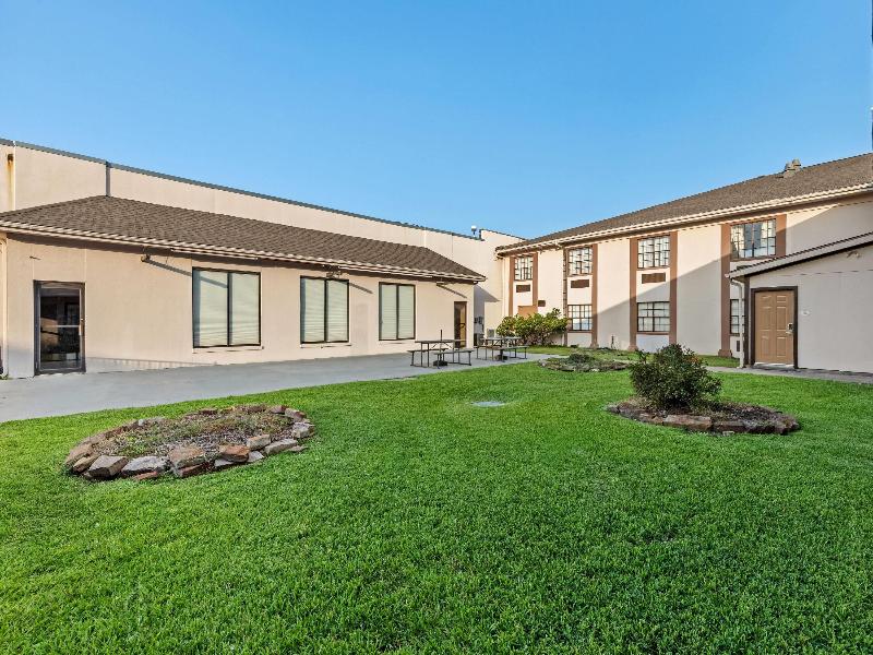 Baymont by Wyndham Port Arthur