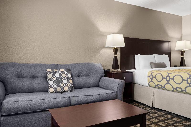 Baymont By Wyndham Jefferson City image