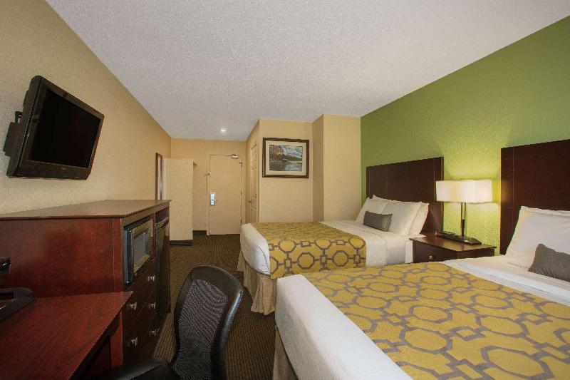 Baymont By Wyndham Jefferson City image