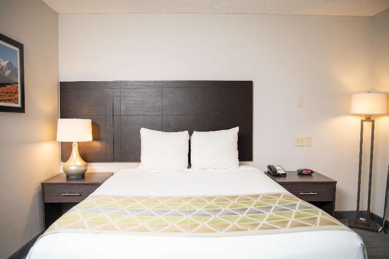 SureStay Plus by Best Western Montrose image