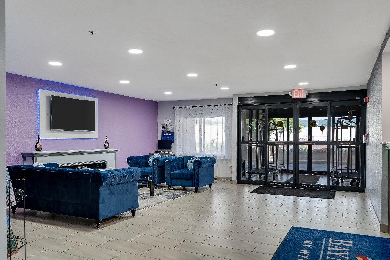 Baymont By Wyndham La Crosse/Onalaska image