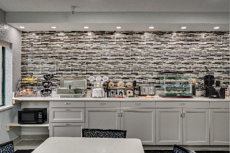 Baymont By Wyndham La Crosse/Onalaska image