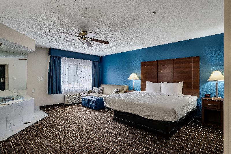 Baymont By Wyndham La Crosse/Onalaska image