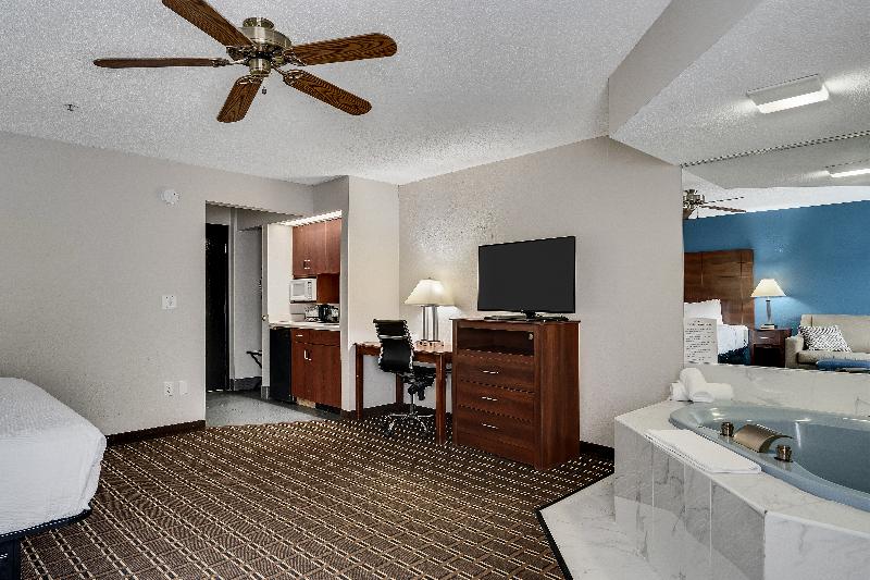 Baymont By Wyndham La Crosse/Onalaska image